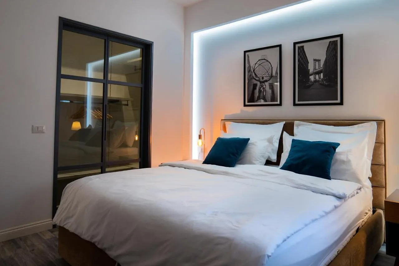 Skanderbeg Square Modern App - The Nest Tirana