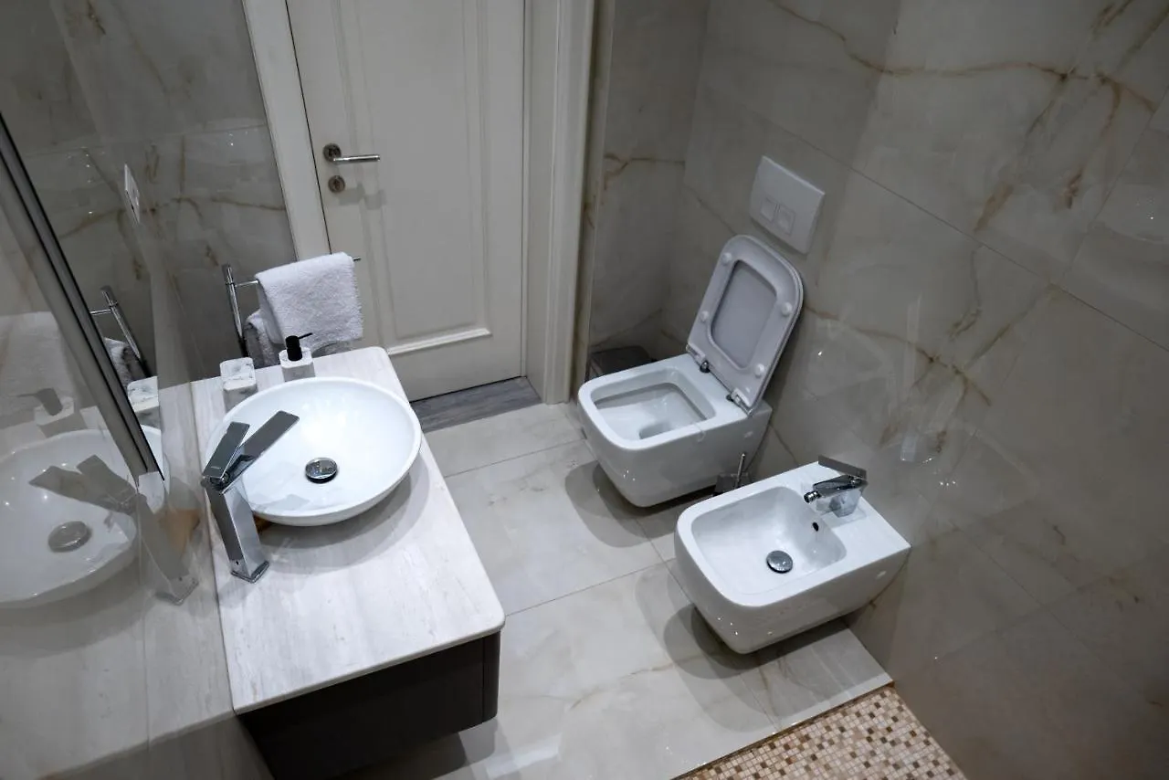 Skanderbeg Square Modern App - The Nest Tirana 0*,  Albanie